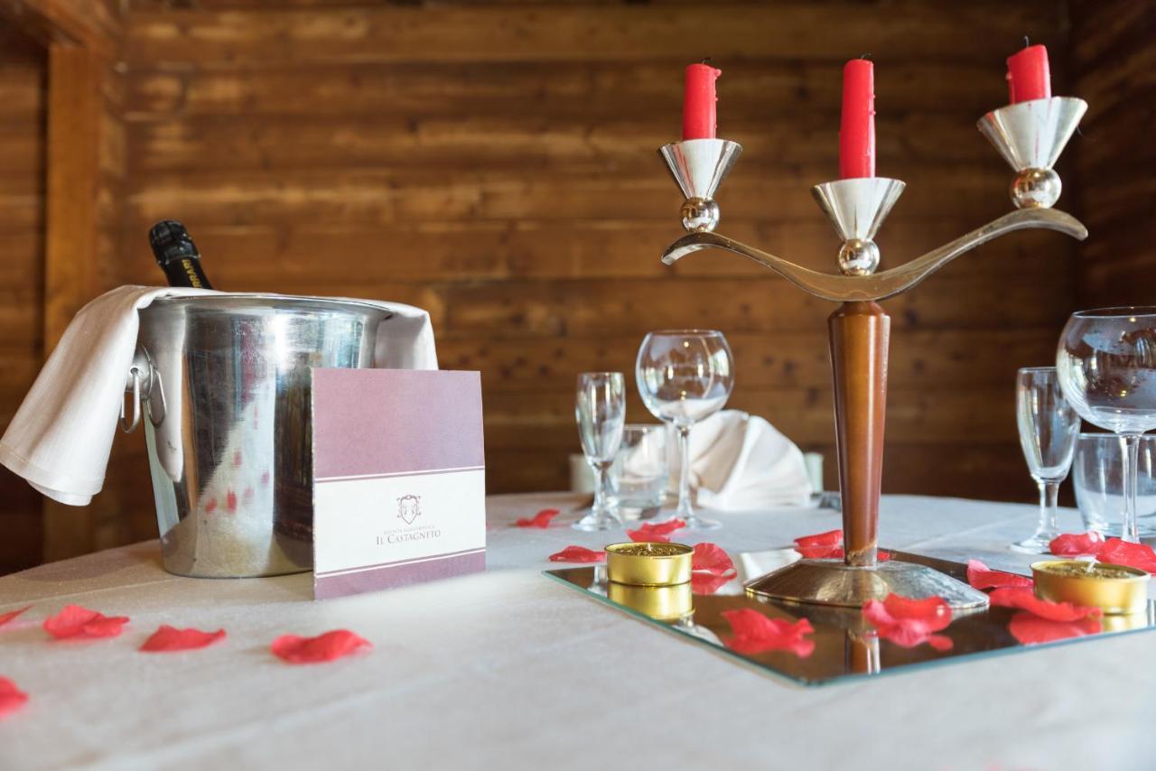 קמפניה Rooms & Restaurant Il Castagneto מראה חיצוני תמונה