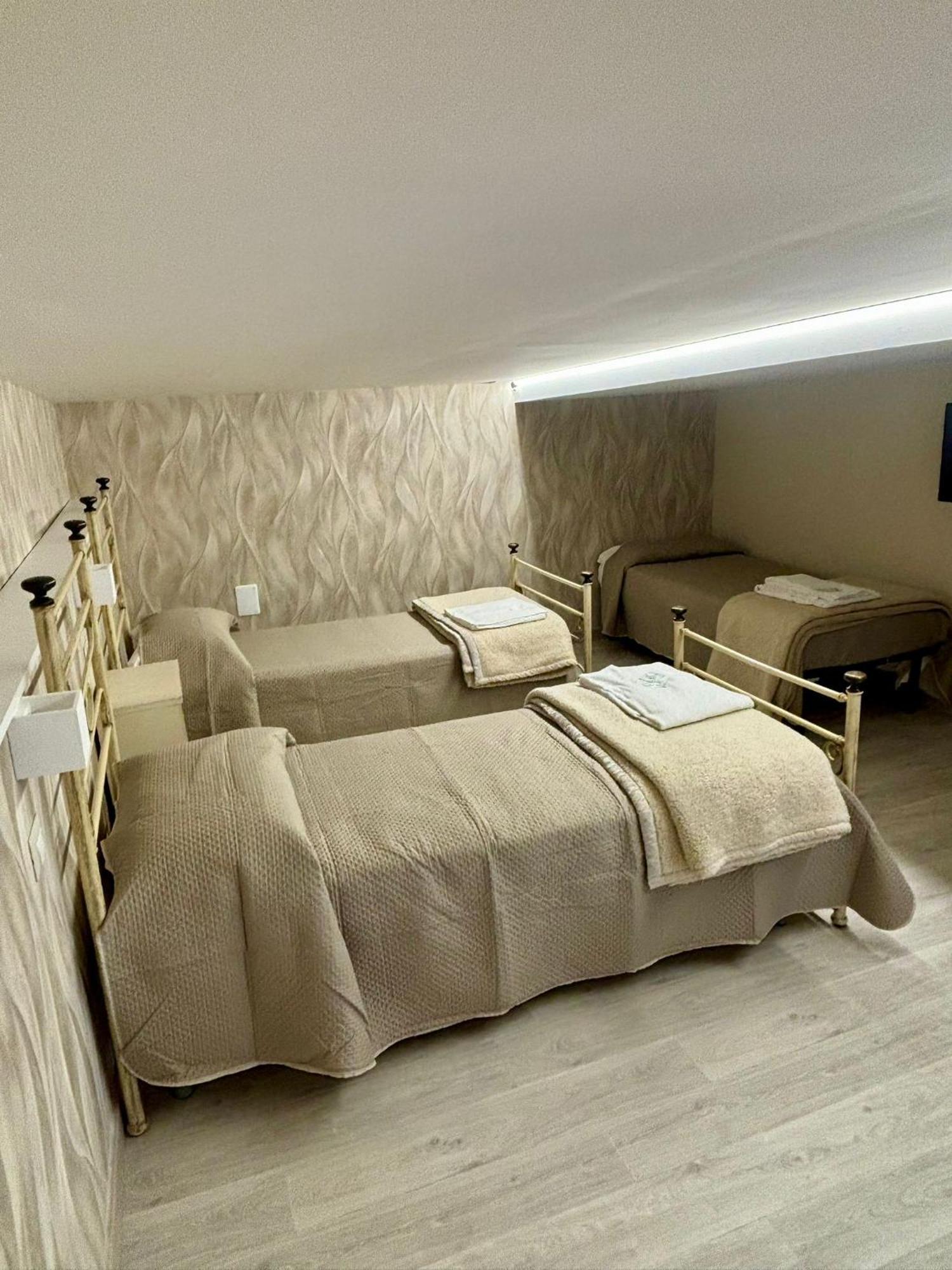 קמפניה Rooms & Restaurant Il Castagneto מראה חיצוני תמונה